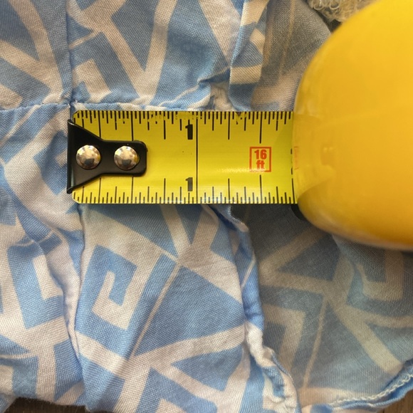 Women’s Blue and White Shorts in Size Size 12 - Picture 8 of 8